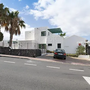 2 Palmeras Iii Lanzarote , Puerto del Carmen (Lanzarote) Spain